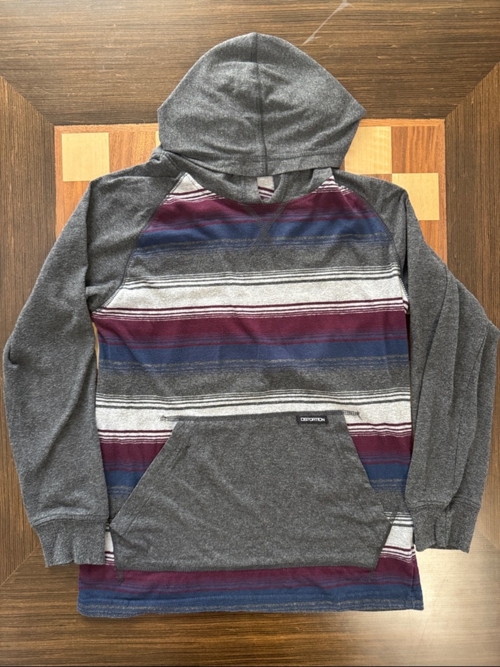 Distortion boys striped long sleeve hoodie shirt size 10/12 with pockets.